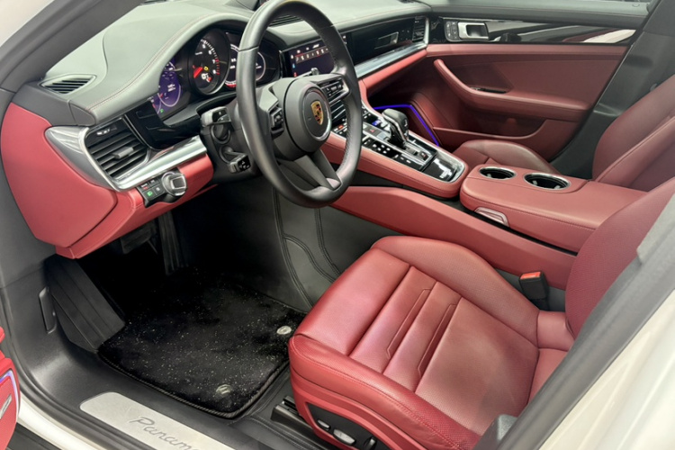 保时捷 2023款 Panamera 2.9T中控内饰7004