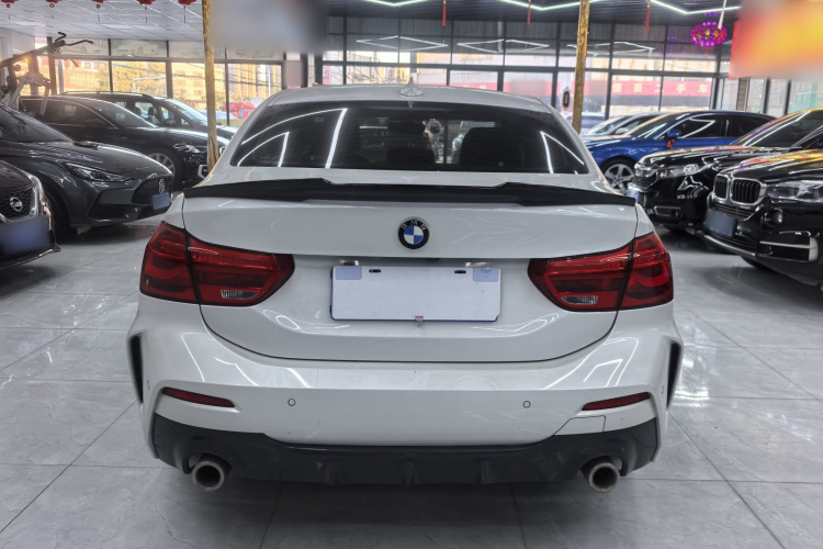 宝马1系 2020款 120i M运动套装车身外观6005