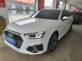 奥迪A4L 2022款 40 TFSI 时尚动感型
