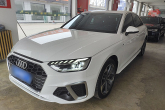 奥迪A4L 2022款 40 TFSI 时尚动感型