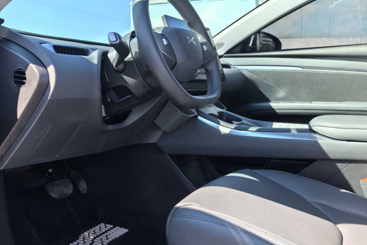 小鹏MONA M03 2024款 620 超长续航中控内饰7006