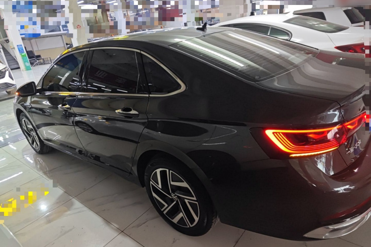 大众 速腾 2024款 300TSI DSG超越版车身外观4