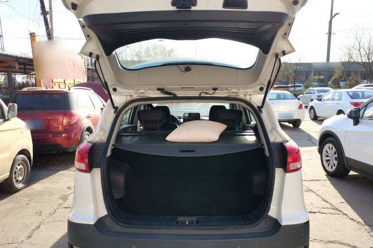 江汽集团 瑞风S3 2017款 1.5L 手动豪华型机舱底盘23