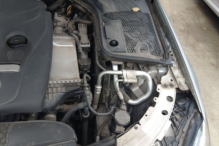 奔驰C级 2017款 改款 C 200 L 运动版局部细节9007