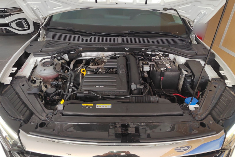 大众 速腾 2023款 280TSI DSG超越Lite版机舱底盘24