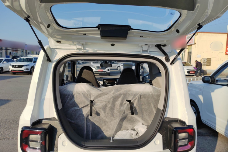 吉利银河 熊猫 2025款 210km 元气熊机舱底盘23