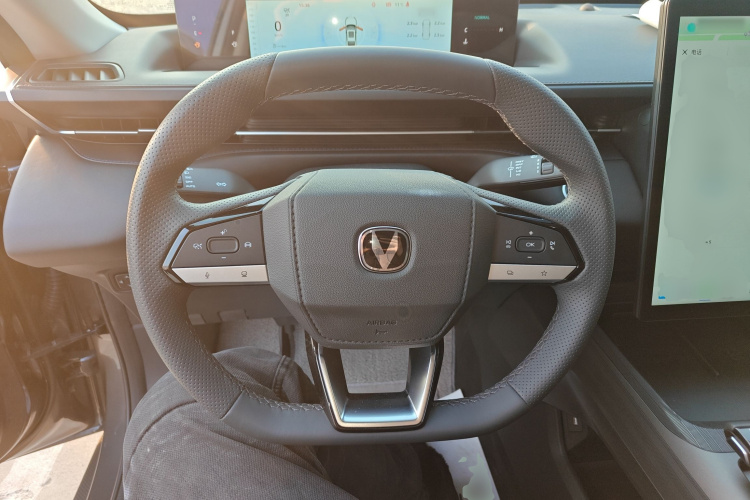 长安 逸动 2024款 1.5T GDI自动 旗舰型局部细节13