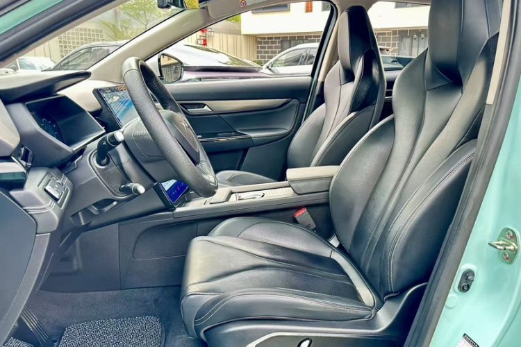 小鹏G3 2022款 G3i 460N+中控内饰7011