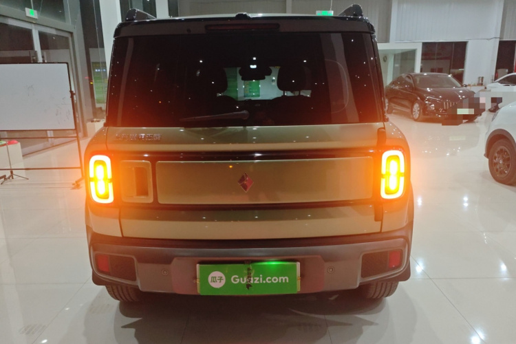 宝骏悦也Plus 2024款 智尊版 4座车身外观6