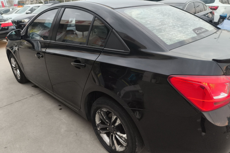 雪佛兰 科鲁兹 2015款 1.5L 经典 SE AT车身外观4