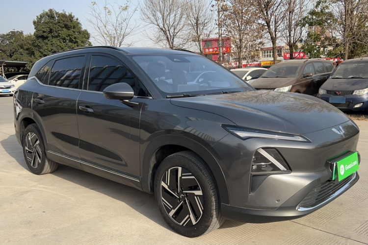 五菱汽车 五菱星光S 2024款 130km 旗舰型车身外观6005