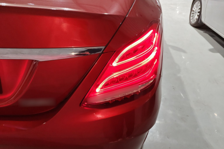 奔驰C级 2017款 改款 C 200 L 运动版车身外观6006