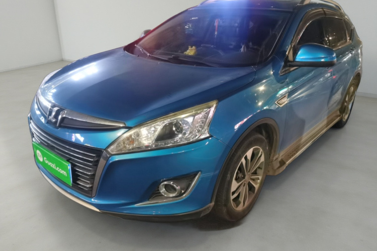 纳智捷 优6 SUV 2017款 1.8T 时尚升级型车身外观1