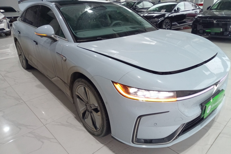 岚图汽车 岚图追光 2023款 四驱长续航版车身外观3