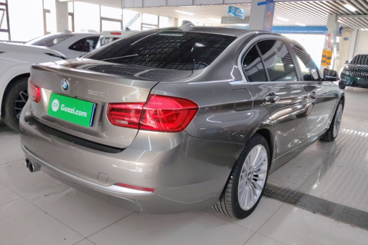 宝马3系 2018款 320Li 时尚型车身外观7