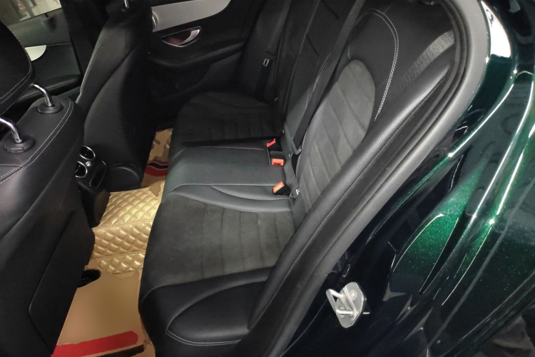 奔驰C级 2021款 C 260 星耀臻藏版中控内饰7004