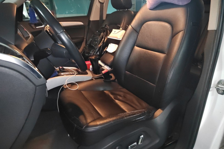 奥迪Q5 2013款 40 TFSI 进取型中控内饰19