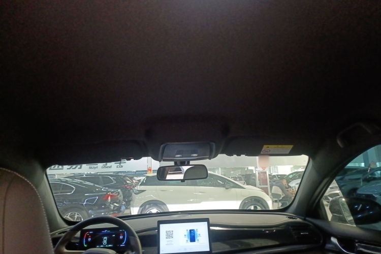 比亚迪 秦PLUS 2024款 荣耀版 DM-i 55KM领先型中控内饰22