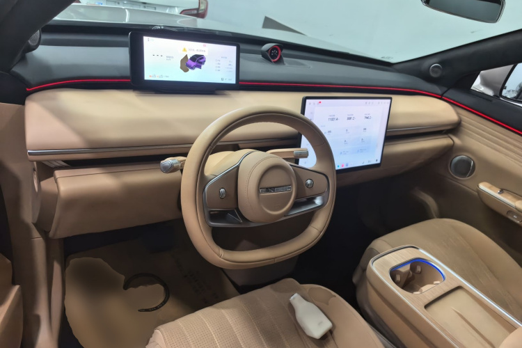 星途 星纪元 ET 2024款 增程 240 Ultra四驱中控内饰12