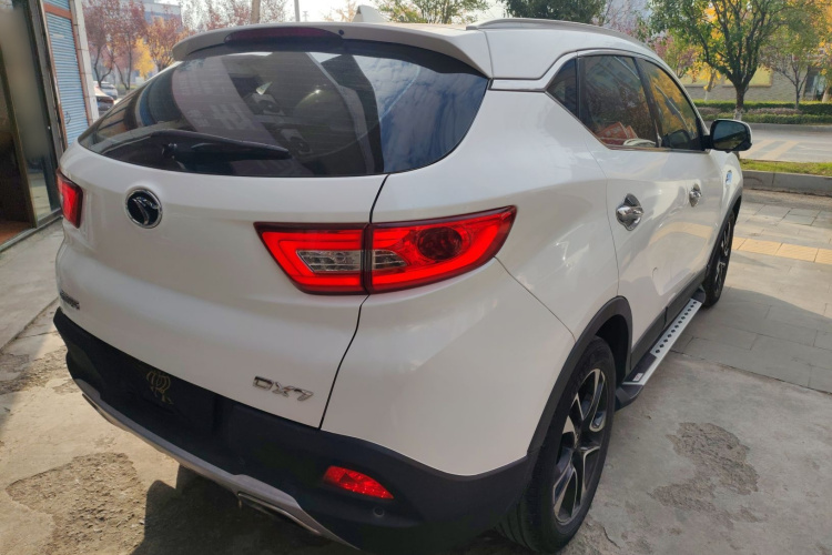 东南DX7 2018款 1.5T 自动豪华型车身外观7