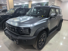 捷途旅行者 2025款 2.0TD DCT XWD穿越