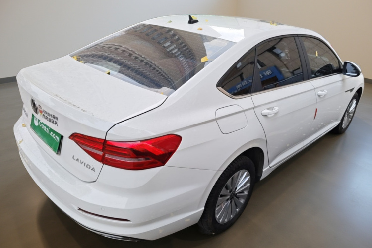 大众 朗逸 2021款 1.5L 自动舒适版车身外观7