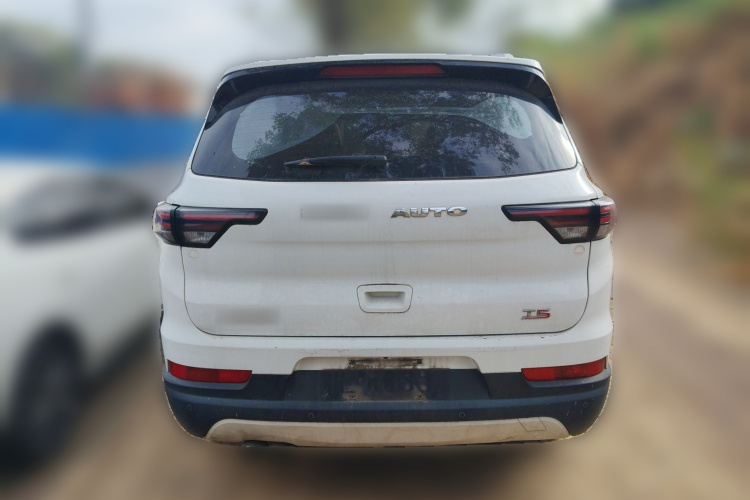 比速汽车 比速T5 2017款 1.5T 自动尊贵型车身外观6