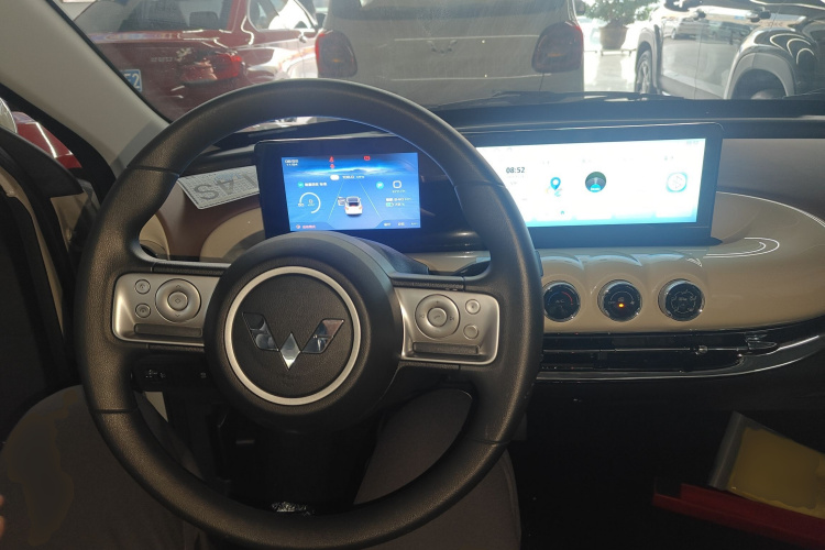 五菱汽车 五菱缤果 2024款 333km 悦享款中控内饰12