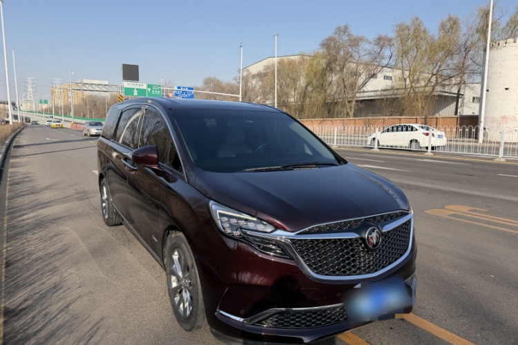 别克GL8 2022款 Avenir艾维亚 六座贤礼版车身外观6005