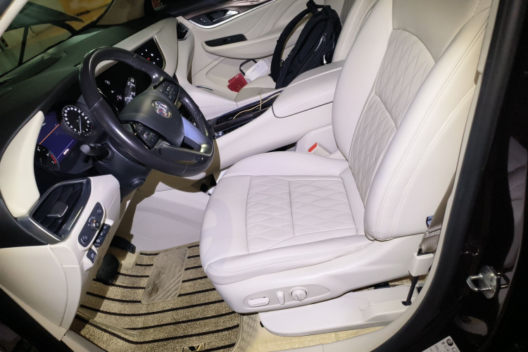 别克 昂科旗 2020款 28T 四驱Avenir艾维亚局部细节19