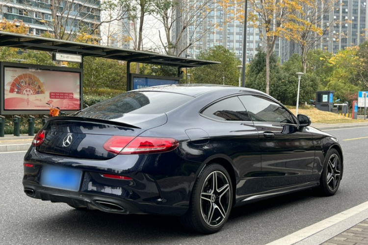 奔驰C级(进口) 2023款 C 260 轿跑车车身外观6006
