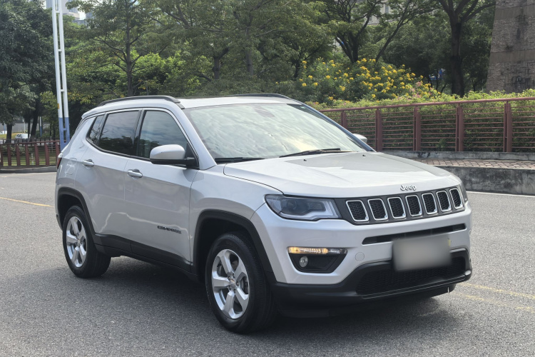 Jeep 指南者 2017款 200T 自动家享版车身外观6003