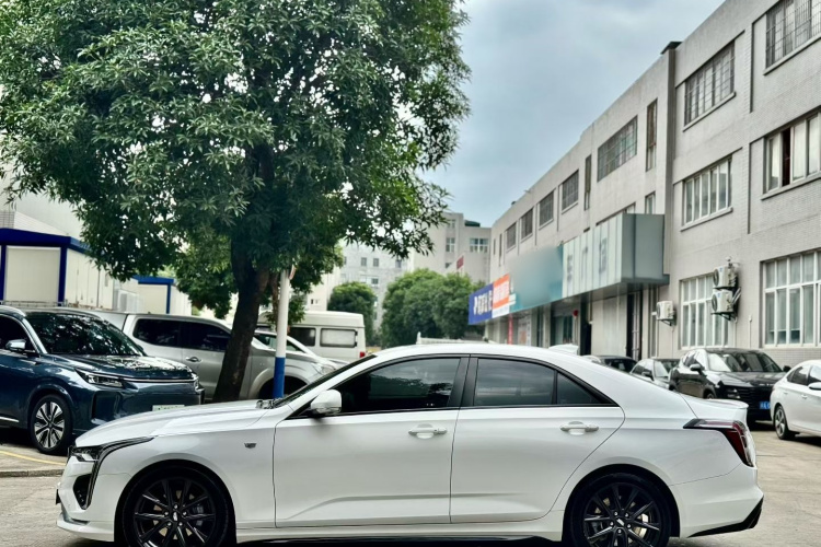 凯迪拉克CT4 2021款 28T 尊贵型车身外观6003