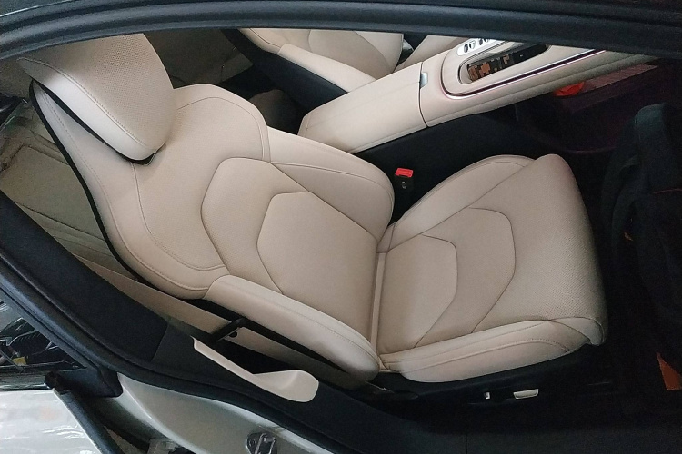 小米汽车 小米SU7 2024款 四驱超长续航高阶智驾Max版局部细节41