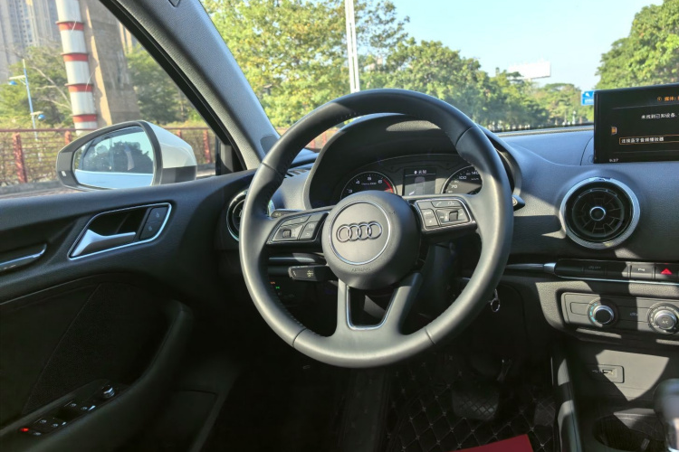 奥迪A3 2020款 Limousine 35 TFSI 时尚型 国VI中控内饰7007