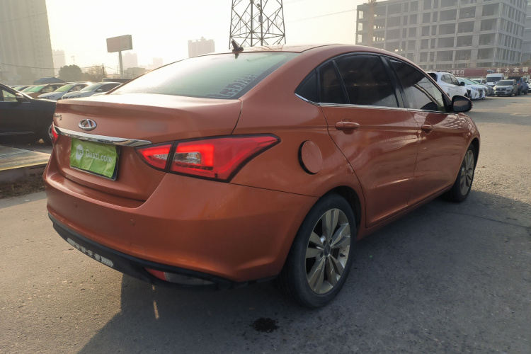 奇瑞 艾瑞泽5 2017款 1.5L 手动精英版车身外观7