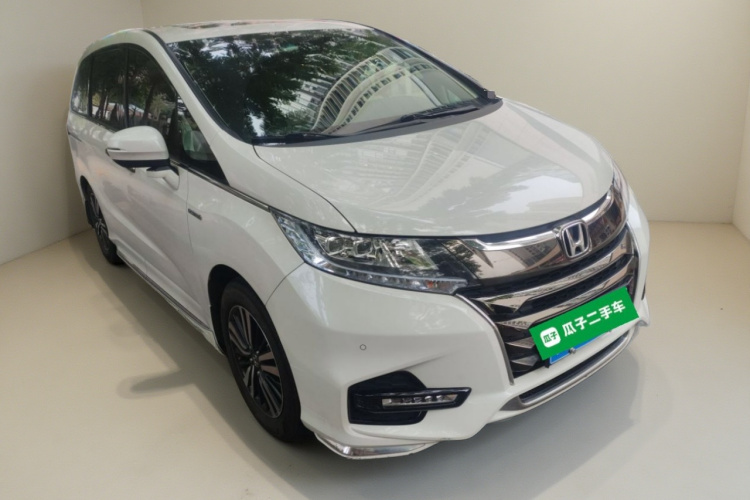 本田 奥德赛 2019款 2.0L 锐·尊享版车身外观3