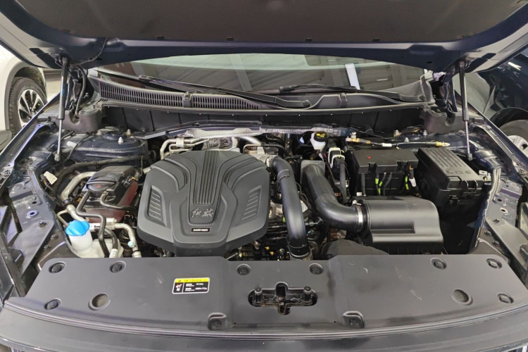 红旗HS7 2023款 2.0T 自动四驱旗领版 六座局部细节24