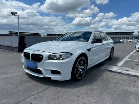 宝马5系 2014款 525Li 豪华设计套装