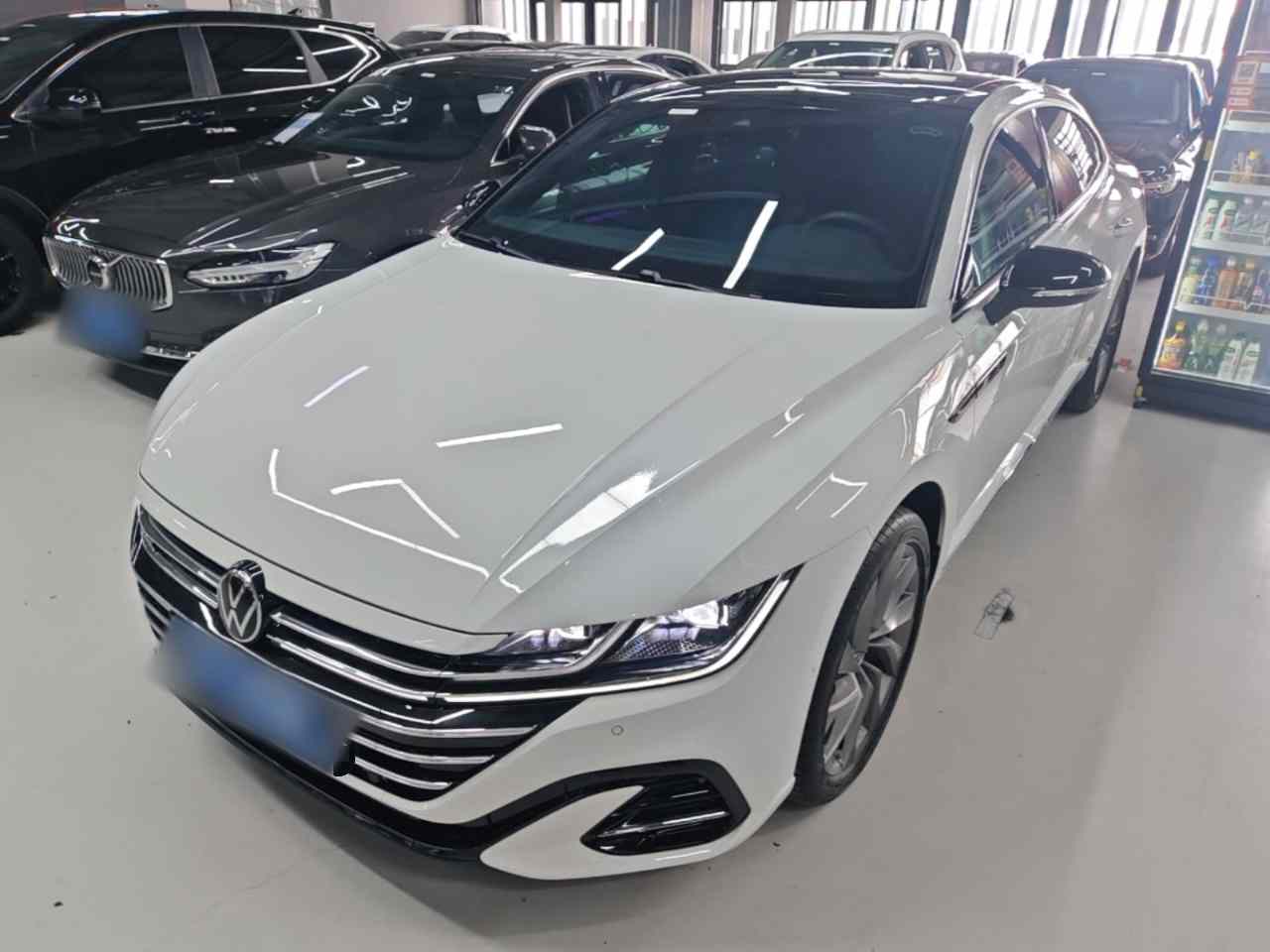 一汽-大众CC 2024款 380TSI 夺目版(2)