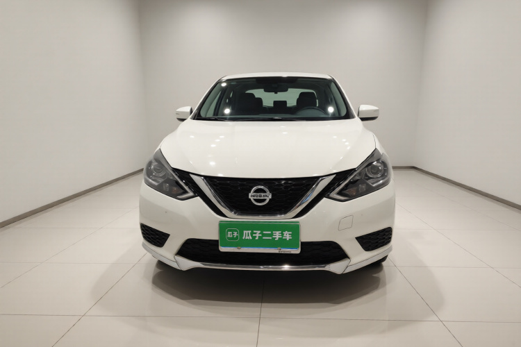 日产 轩逸 2022款 经典 1.6XE CVT舒适版车身外观2