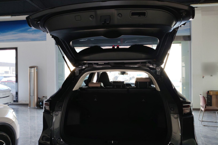 长安CS55PLUS 2022款 第二代 1.5T DCT尊贵型局部细节23