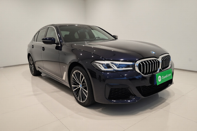 宝马5系 2023款 530Li 领先型 M运动套装车身外观3