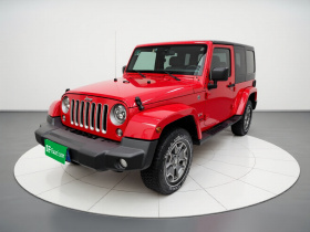 Jeep 牧马人 2017款 3.0L Sahara 四门舒享版