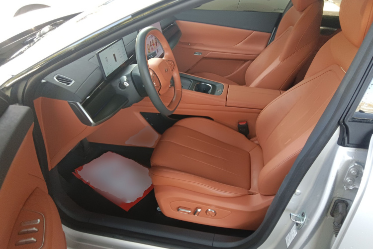 东风奕派 eπ007 2025款 纯电 565四驱Max领航版中控内饰19