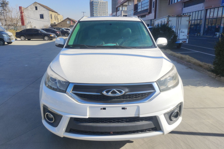 奇瑞 瑞虎3 2014款 1.6L 手动智尚版车身外观2