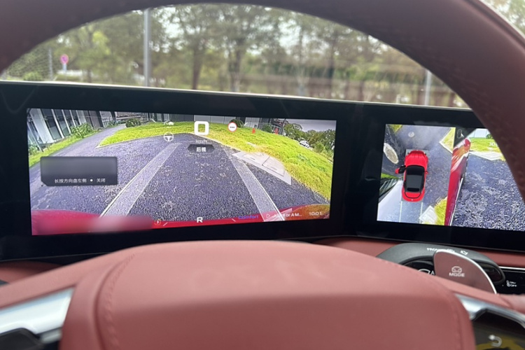 名爵 MG Cyberster 2024款 520km 传奇四驱版中控内饰7006