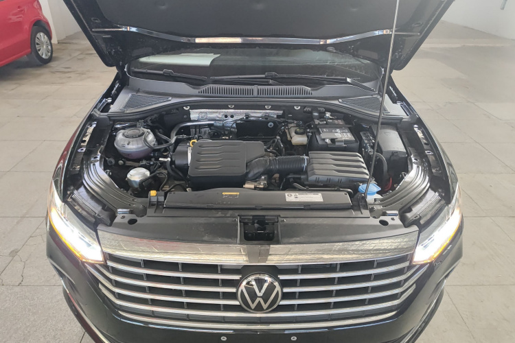 大众 朗逸 2024款 1.5L 自动五百万版机舱底盘24