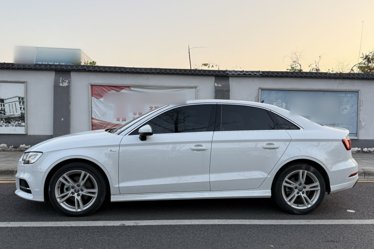 奥迪A3 2020款 Limousine 35 TFSI 时尚型 国VI车身外观6004