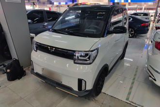 五菱汽车 宏光MINIEV 2022款 GAMEBOY 200km 玩咖款 磷酸铁锂